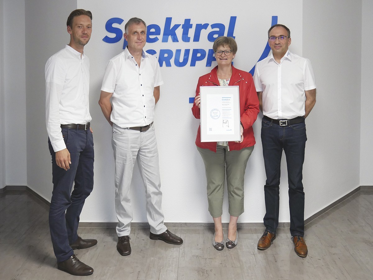 Spektral-Haus erhält CrefoZert