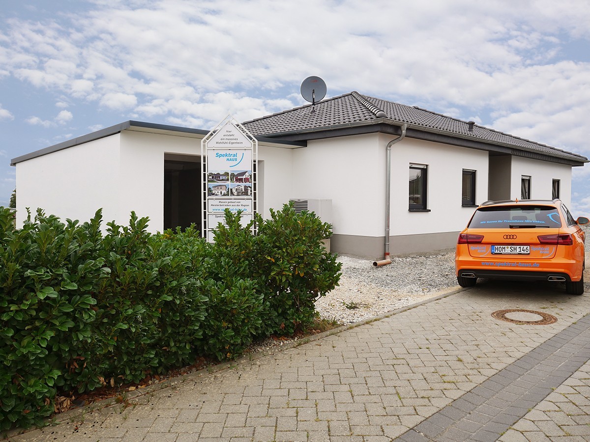 Hausübergabe in Holzbach