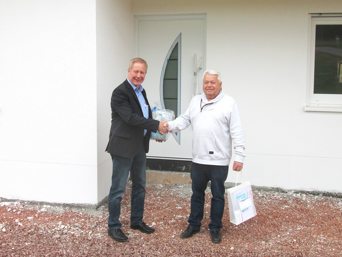 Hausübergabe in Perl-Sinz