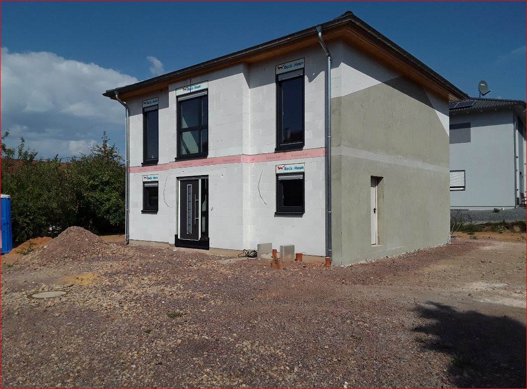 Hausübergabe in Perl-Oberleuken